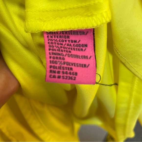 Betsey Johnson Pin Up Retro Fit n Flare Cap Sleeve Surplice Yellow Dress - Picture 6 of 8